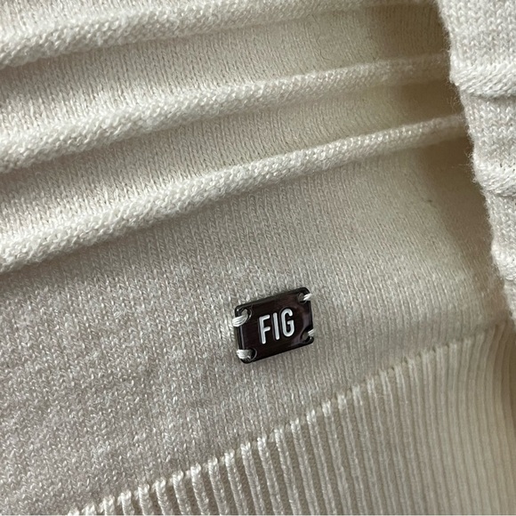 FIG Clothing Amsterdam Turtleneck Cream Knit Sweater - Picture 4 of 12